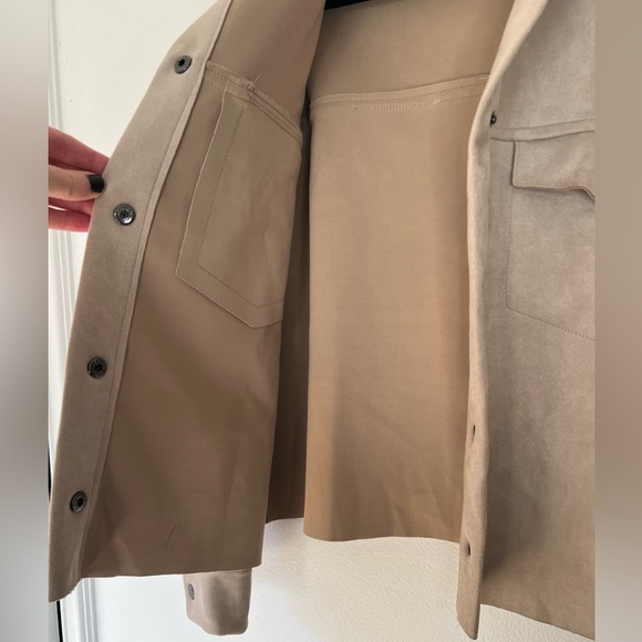 She + Sky Suede Jacket in Tan - Women’s Small Fall Transition Jacket Faux Suede - Picture 4 of 6